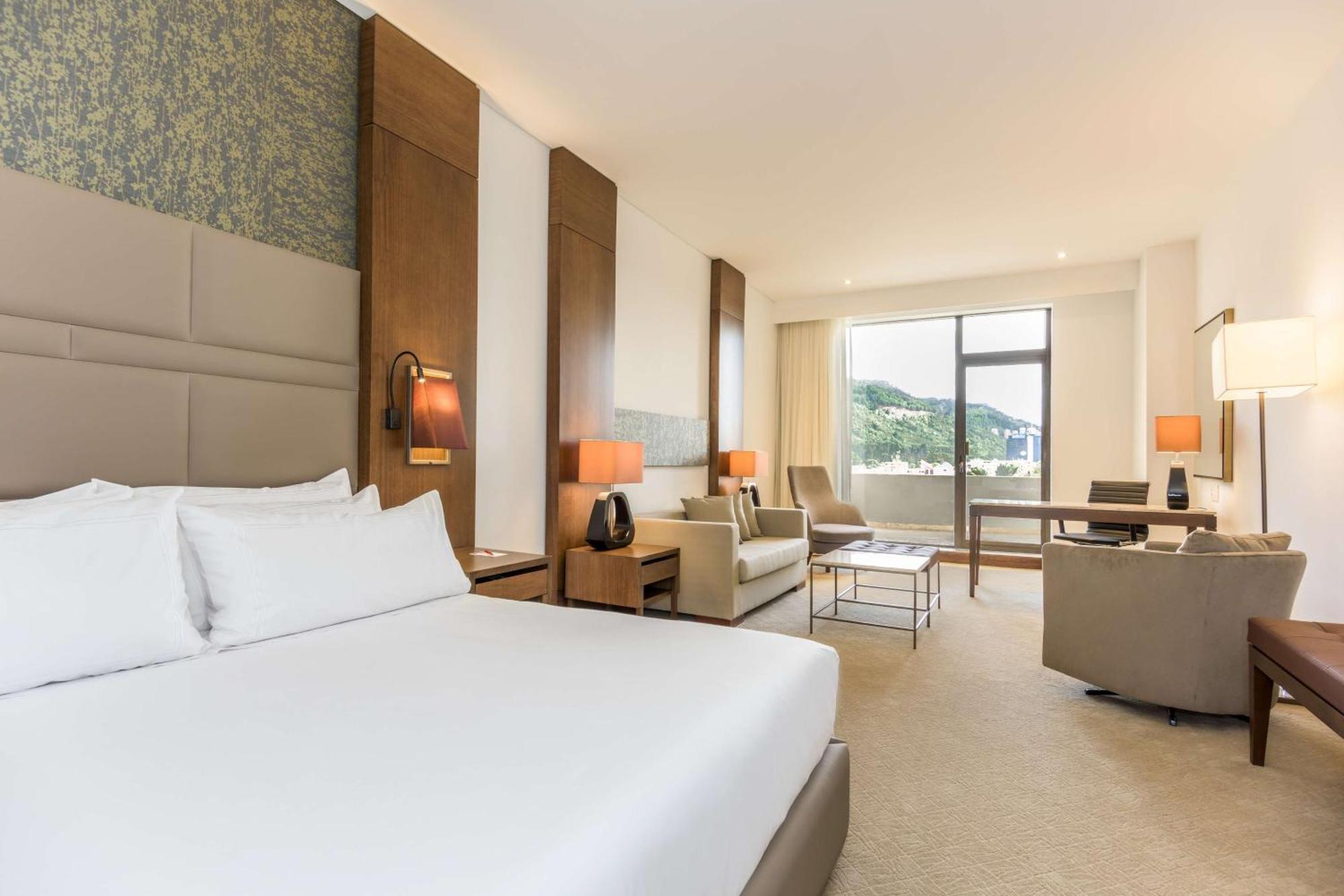 Hotel NH Collection Bogotá Royal Teleport Esterno foto