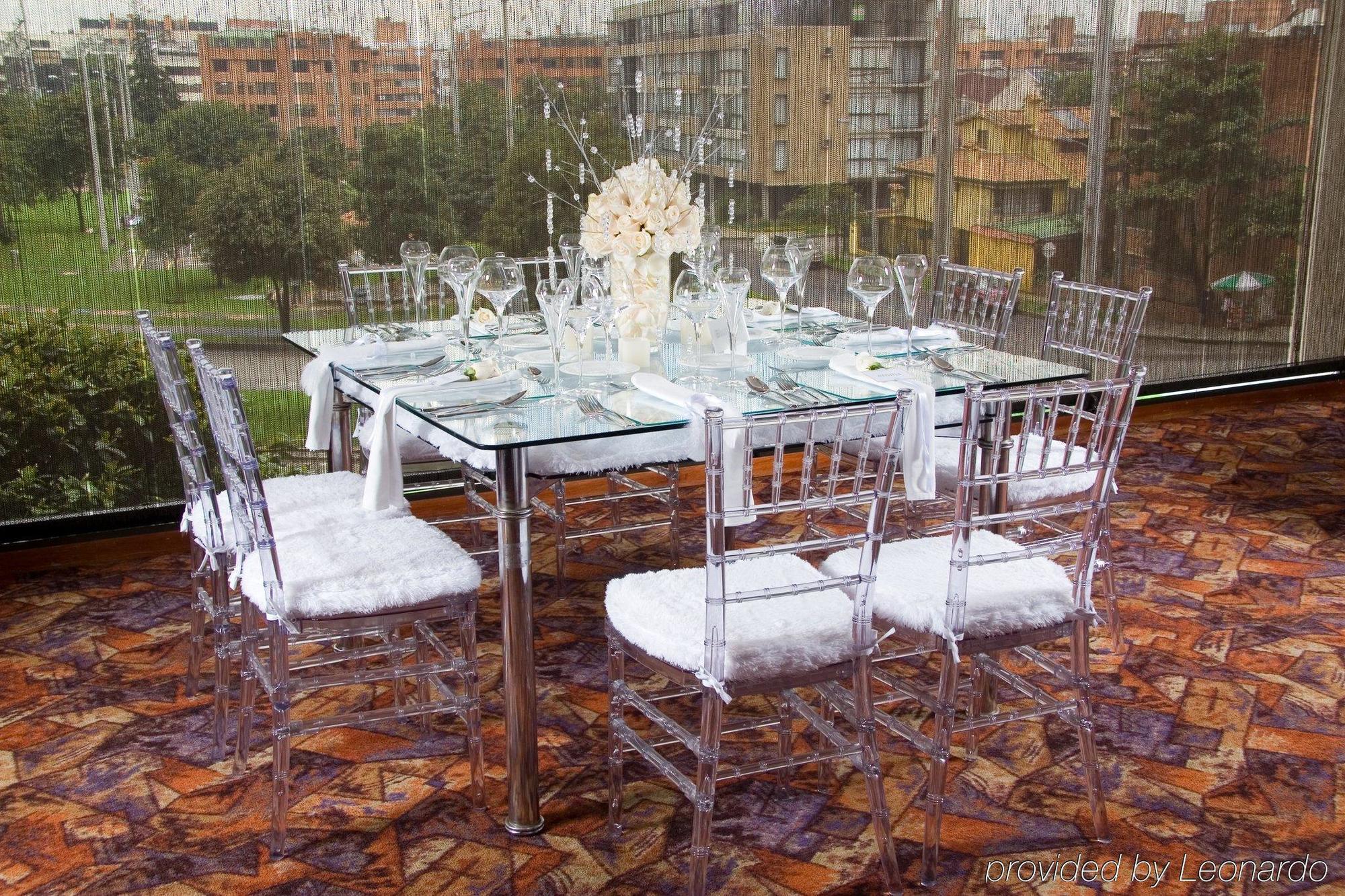 Hotel NH Collection Bogotá Royal Teleport Ristorante foto