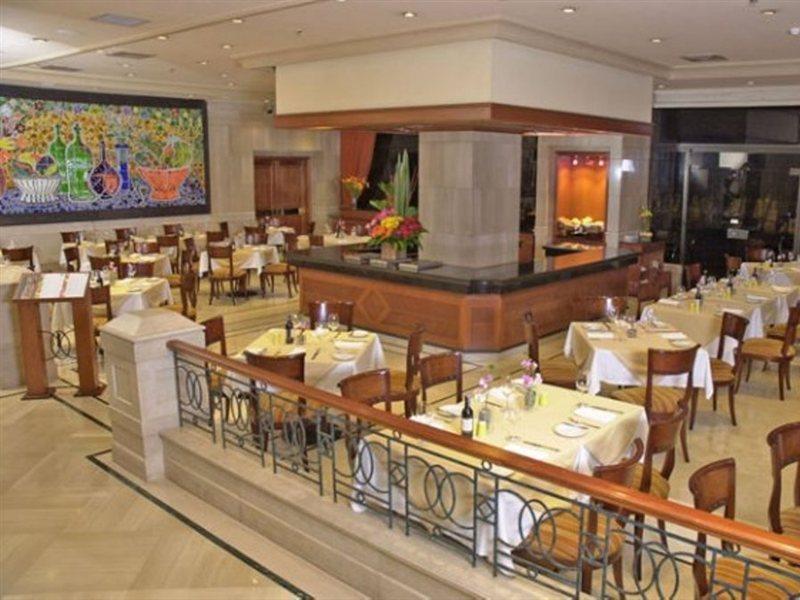Hotel NH Collection Bogotá Royal Teleport Esterno foto